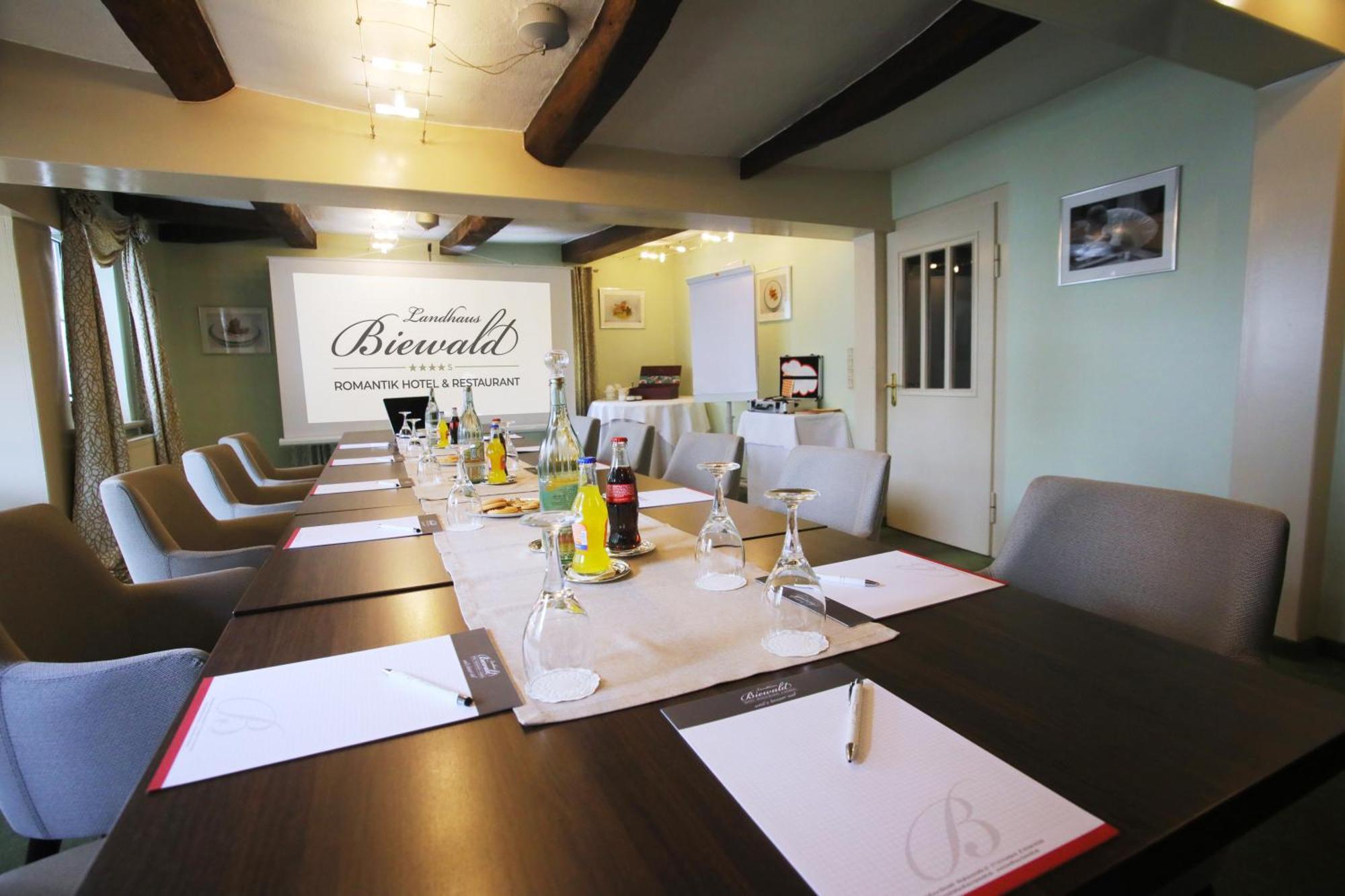Romantik Hotel Landhaus Biewald Friedland  المظهر الخارجي الصورة